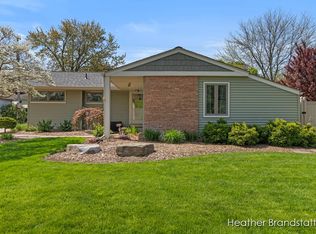 3330 Devon Dr NE, Grand Rapids, MI 49546