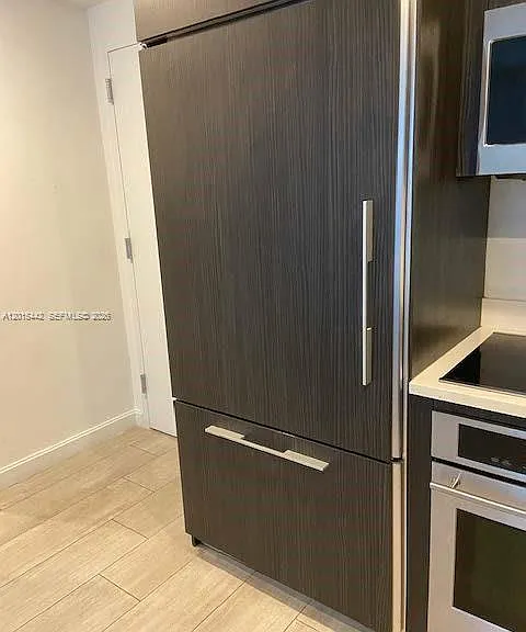45 SW 9th St #1007 — Photo 16
