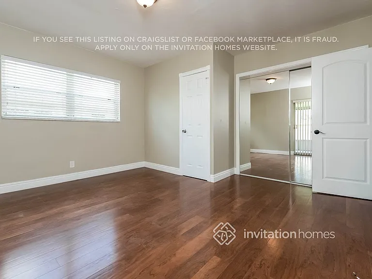 206 S 57th Way — Photo 11
