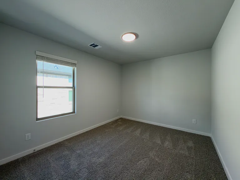 120 Millwood Rd — Photo 38