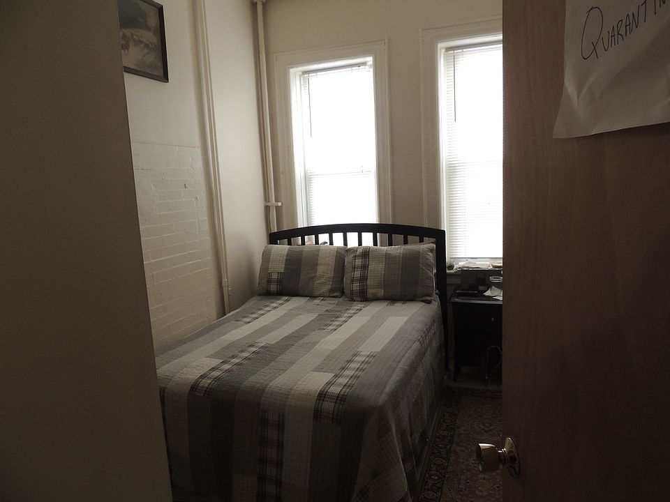 1st image of 2345 31st Ave #1L