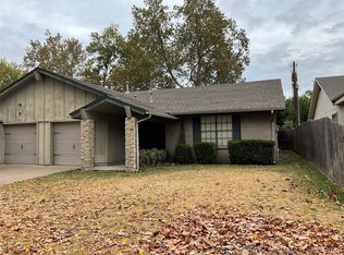 4023 E 51st Pl, Tulsa, OK 74135