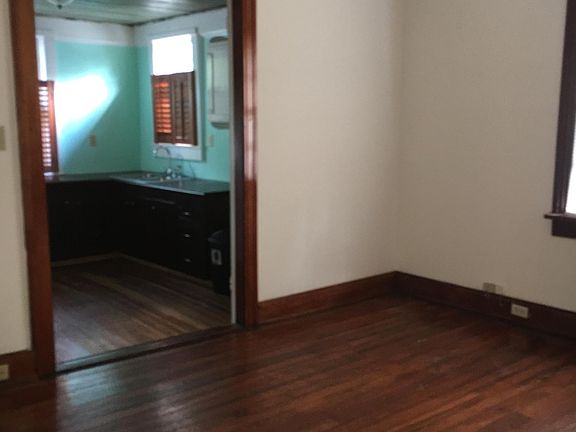 3rd image of 131 Oviedo St #2R