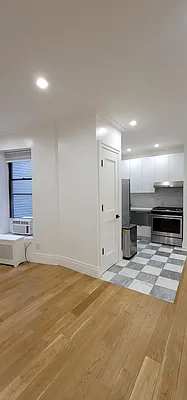 Rented by MJ Property Group LLC | media 22