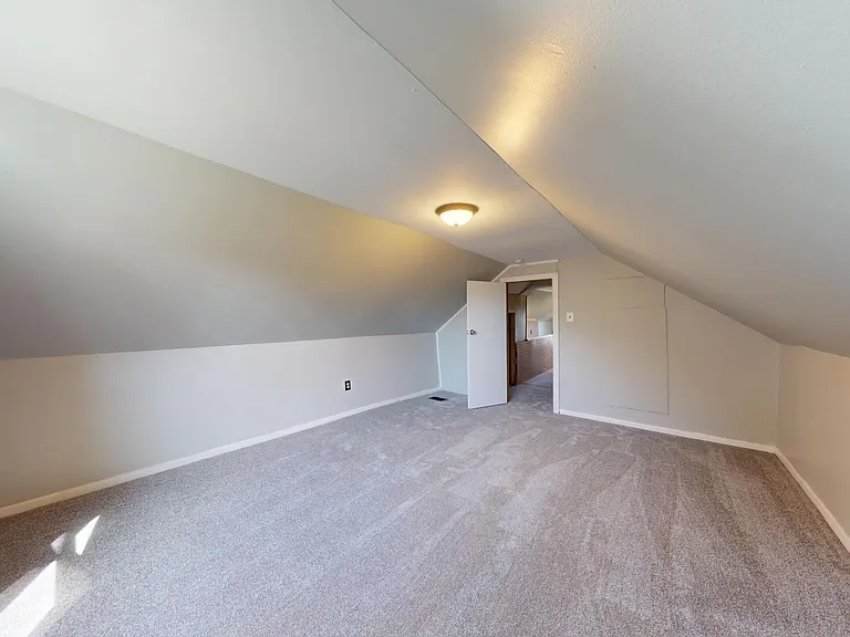 3123 W 58th St — Photo 23
