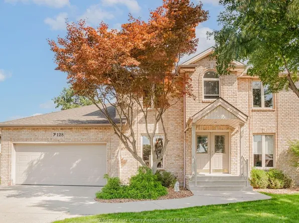 128 Pheasant Run Dr, Windsor, ON N8L 0Z7