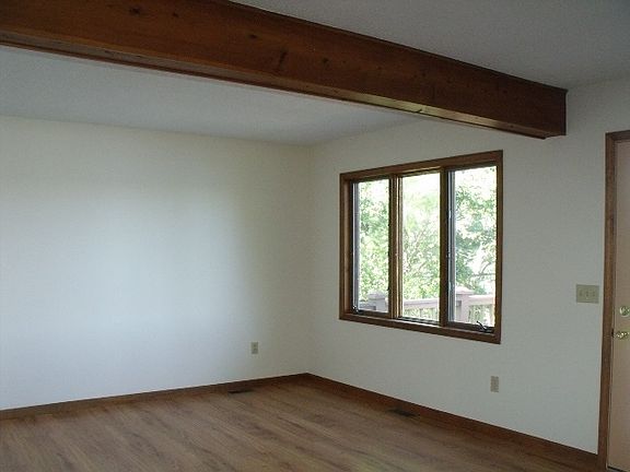 2nd image of 1853 Indianwood Trl