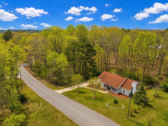 2nd image of 269 Sutton Dr