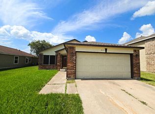 8111 Sanford St, Baytown, TX 77521