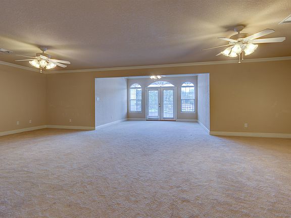 5th image of 451 Lakeland Dr APT H7