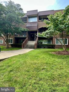 426 Girard St APT 164, Gaithersburg, MD, 20877