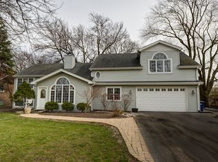 910 W Green St, Bensenville, IL 60106