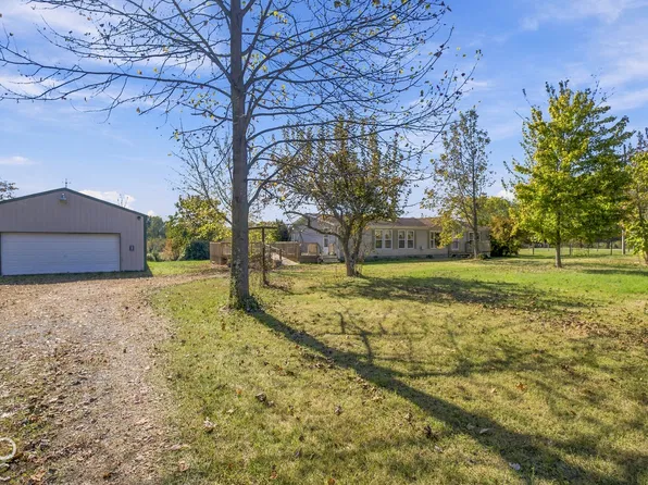 7801 W State Road 250, Deputy, IN 47230