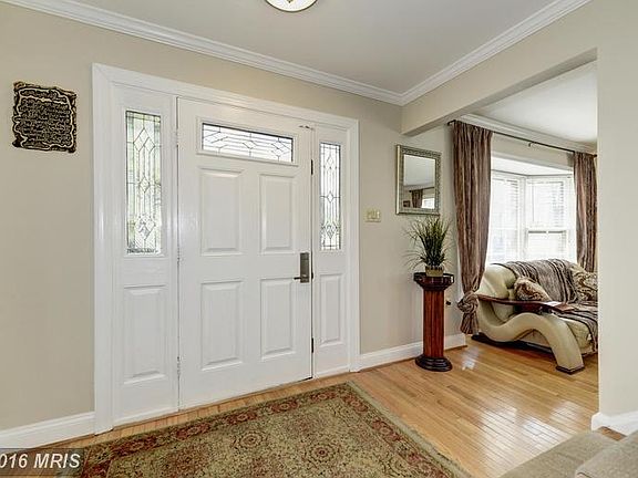 4th image of 5648 Chelmsford Ct