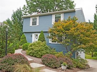 3057 Camberly Dr, Gibsonia, PA