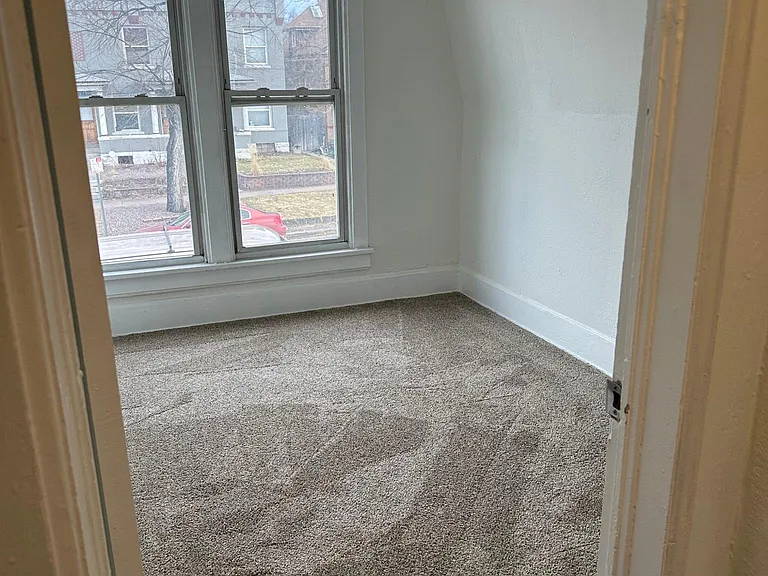 SE Corner Bedroom