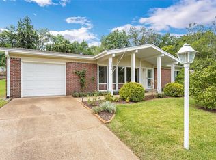 5036 Towne South Rd, Saint Louis, MO 63128
