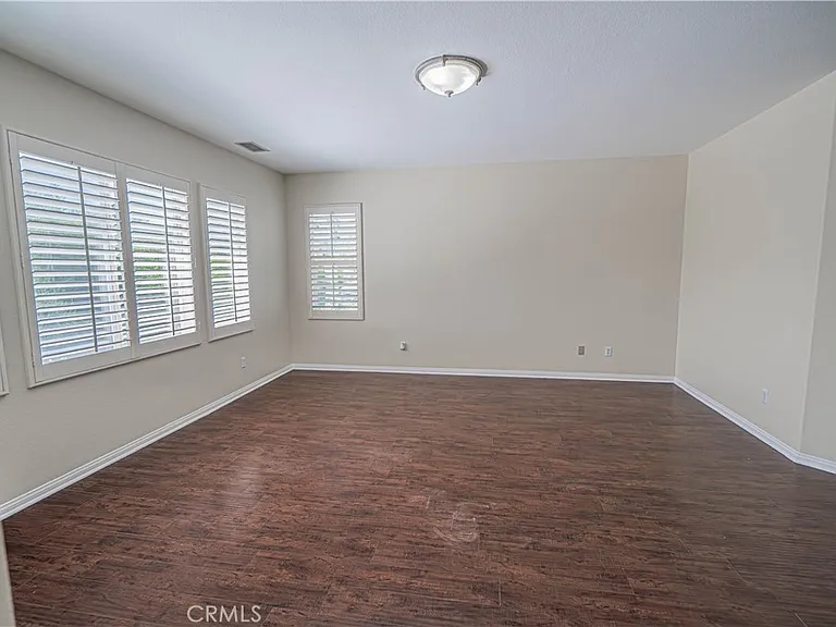 25910 Tennyson Ln — Photo 31