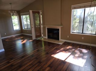 6899 SW Montauk Cir, Lake Oswego, OR 97035