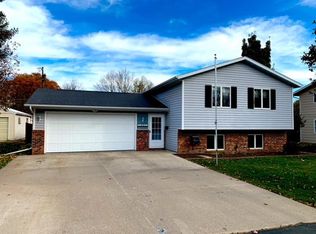1607 S Erickson Ave, Marshfield, WI 54449