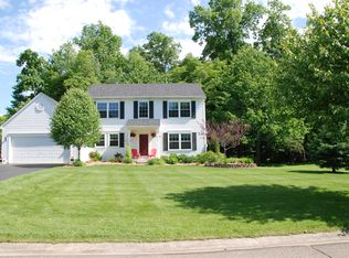 6210 Blue Heron Dr, Howell, MI 48843