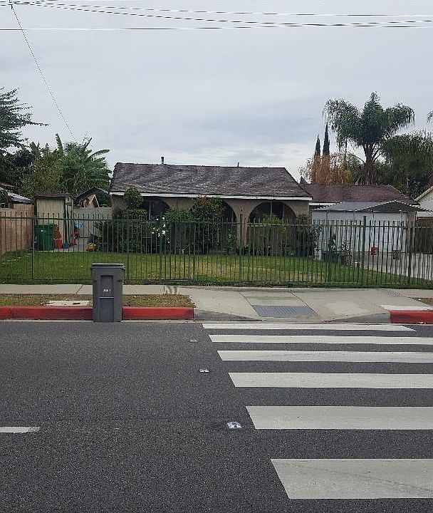 1st image of 3550 Baldwin Park Blvd