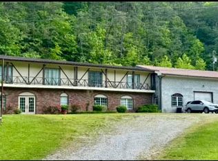 5050 State Route 114, Prestonsburg, KY 41653
