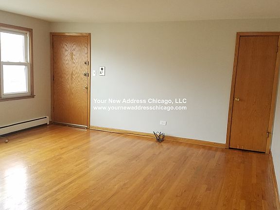 4th image of 5210 N Reserve Ave APT 3E