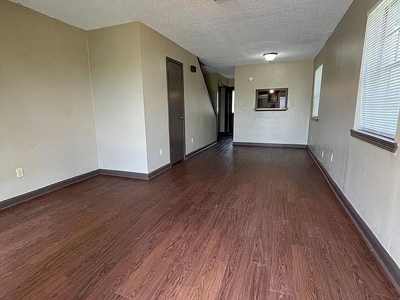3rd image of 308 Loire Ave #D