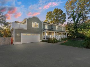 65 Indian Ave, Riverhead, NY 11901