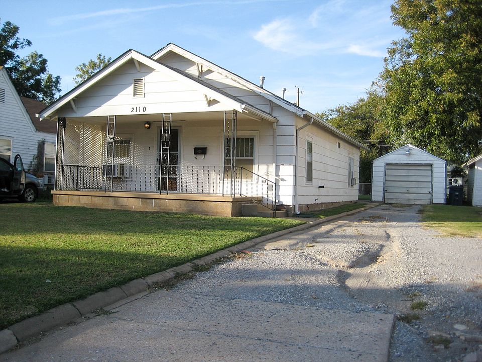 1st image of 2110 E Pine Ave