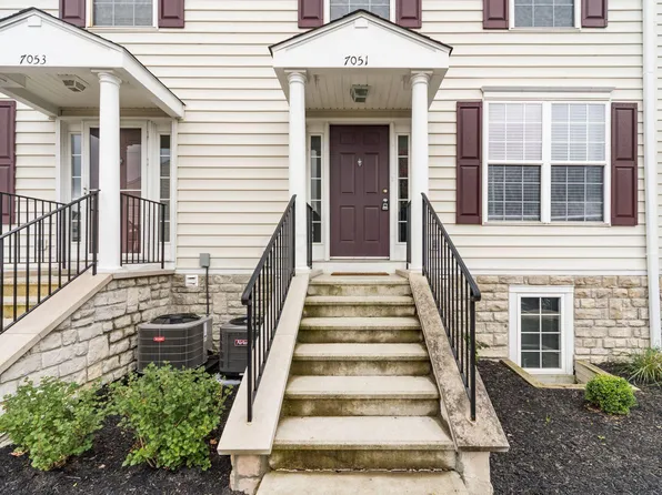 7051 Needles Dr #16, New Albany, OH 43054