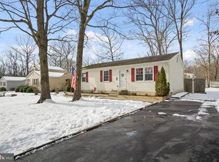 105 Joanie Ave, Williamstown, NJ 08094