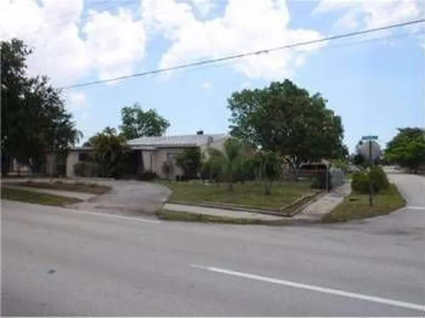 3245 Arthur Ter, Hollywood, FL 33021