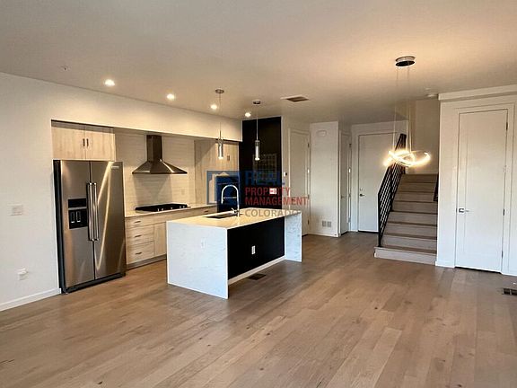 2nd image of 2289 W 52nd Ave