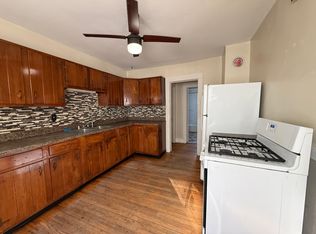 62 Putnam St #1, Meriden, CT 06450