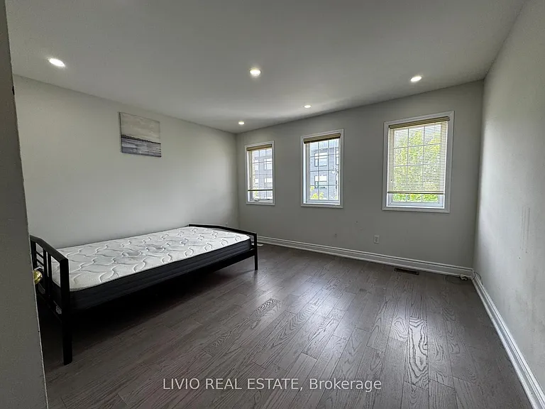 11A Seasons Dr — Photo 17