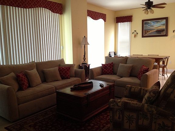 2nd image of 616 SE 20th Ave APT 203