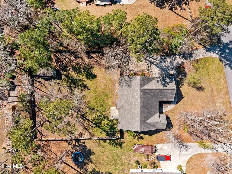 505 Pinehurst Cir — Photo 7