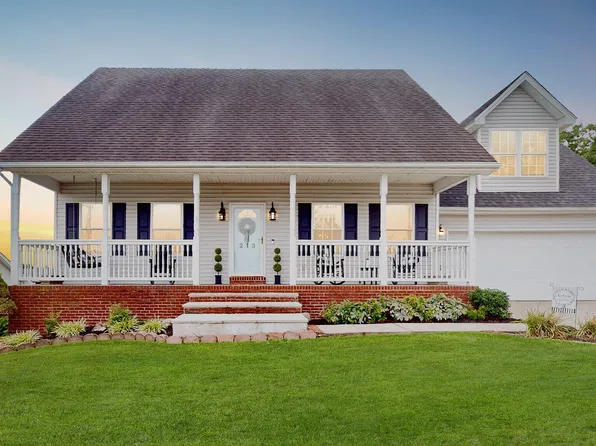 213 Honeysuckle Ln, Winchester, KY 40391