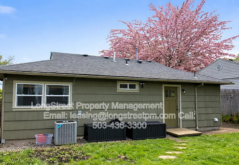 9003 N Curtis Ave — Photo 10