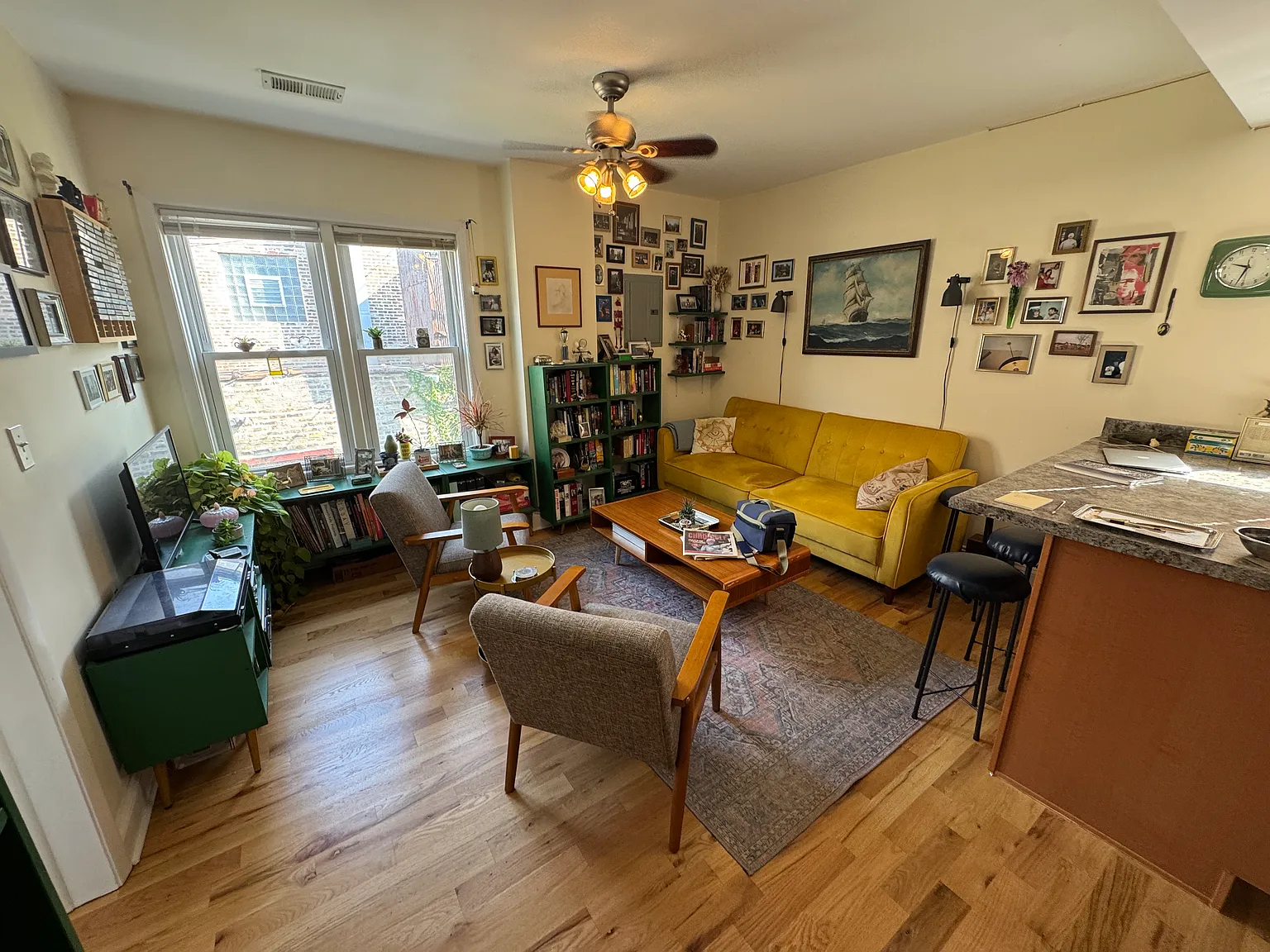 1 bed, 500 sqft, $1,350 — Photo 2