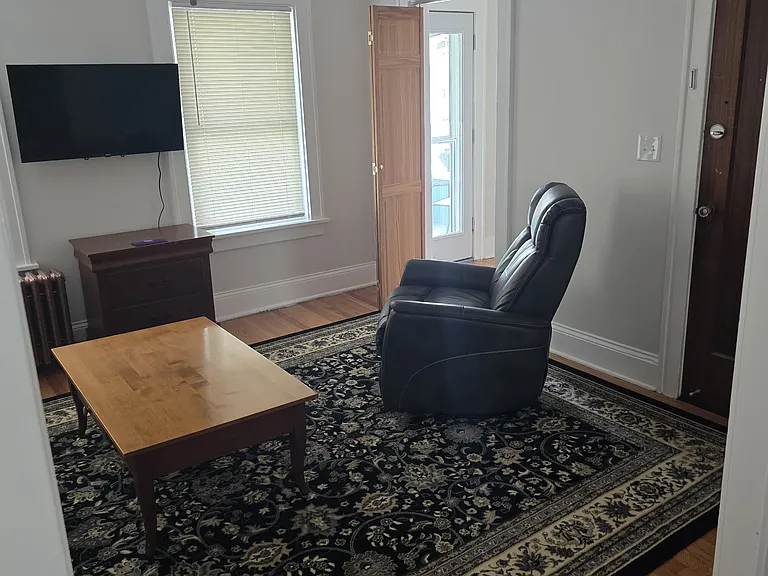 224 S Allen St — Photo 45
