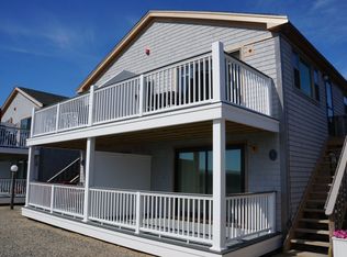 945 Commercial St #4D, Provincetown, MA 02657