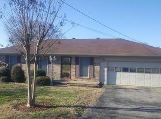 8072 W Van Hook St, Milan, TN 38358