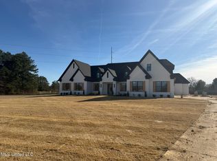 3360 N Blooming Grove Rd, Olive Branch, MS 38654