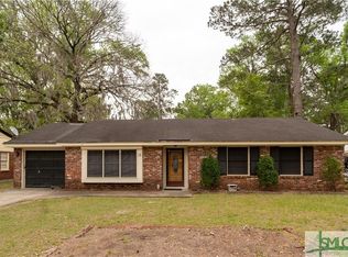 12 Queens Ct, Savannah, GA 31406