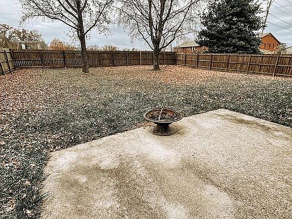 5th image of 1050 Tamworth Ln