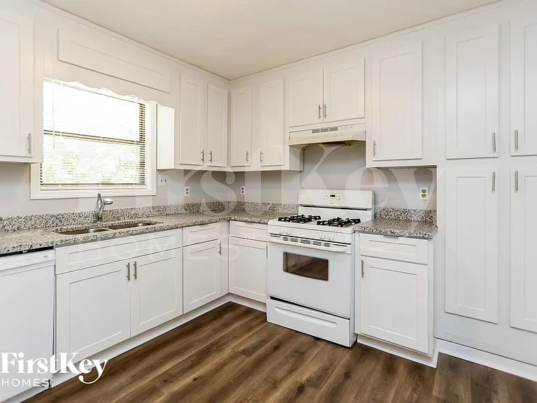 6045 Steel Wood Dr NW — Photo 7
