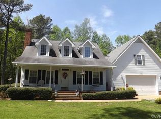 745 Blue Barn Rd, Wake, VA 23176